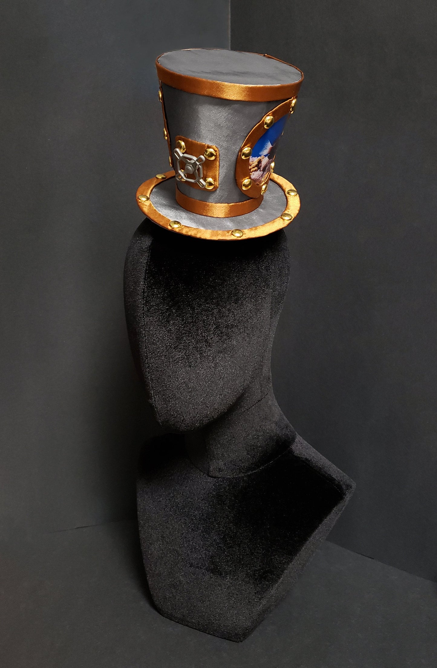 Nautical Steampunk Aquarium Porthole Top Hat ~ Made to Order
