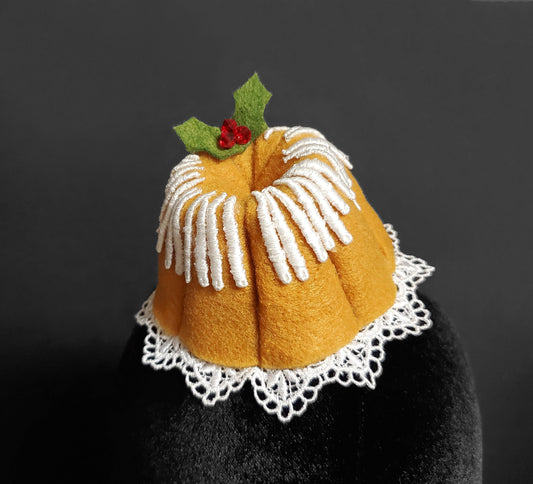 Sweet Christmas Mini Bundt Cake and Holly Berries Clip or Desk Decor ~ Made to Order